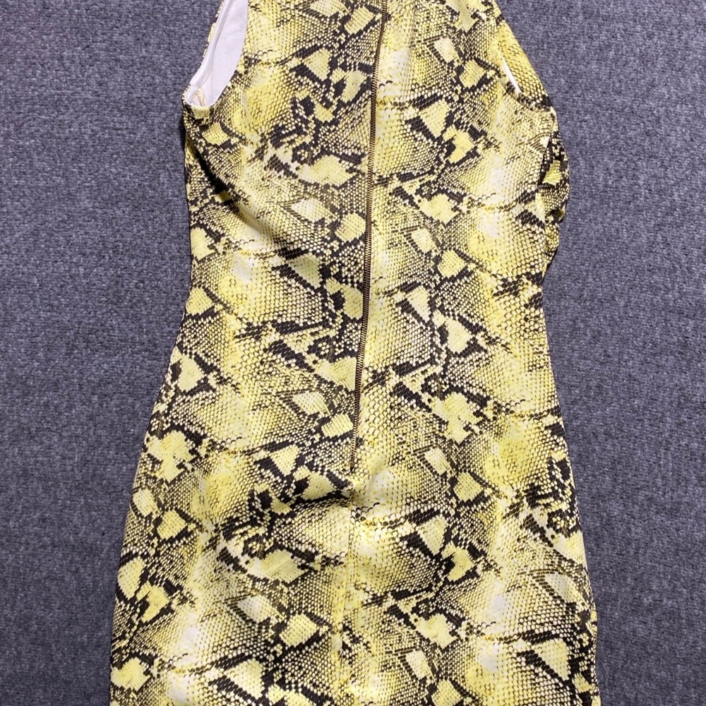 FASHIONNOVA DRESS NEW W TAG